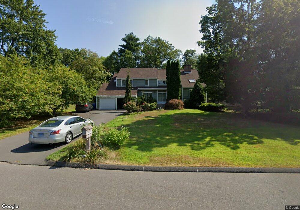 7 Larchwood W, Unionville, CT 06085 - photo 1