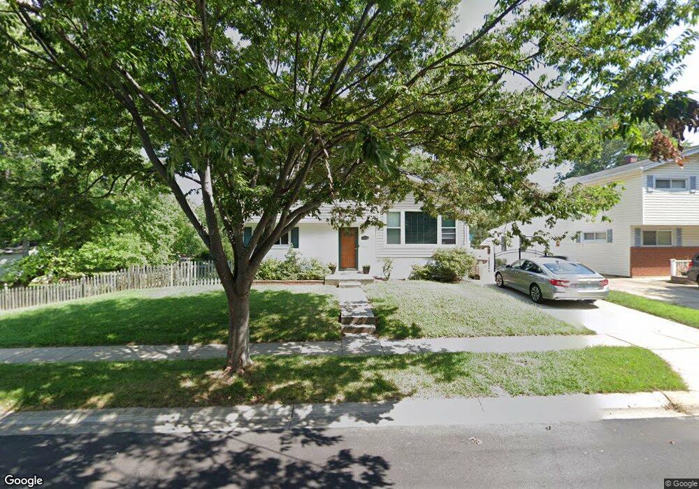 7006 Lemay Rd, Rockville, MD 20851 - photo 1