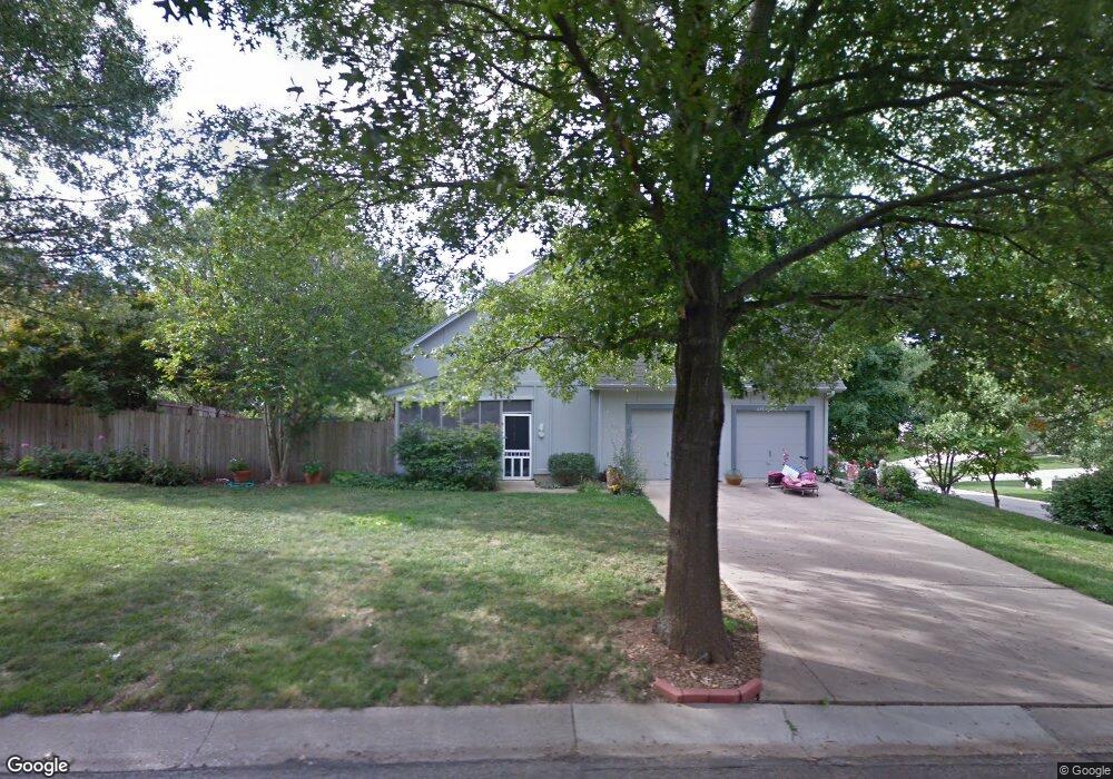 7819 Twilight Ln, Shawnee, KS 66217 - photo 1