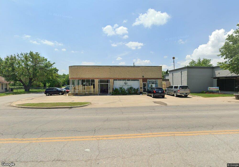 320 Wc Rogers Blvd, Skiatook, OK 74070 - photo 1