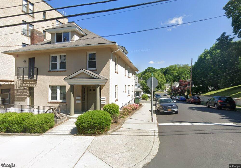 45 Hamilton Place, Tarrytown, NY 10591 - photo 1