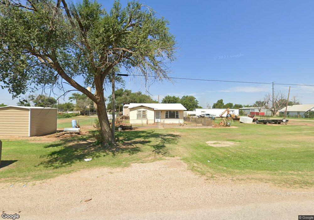2911 Fisher St unit 2915, Plainview, TX 79072 - photo 1