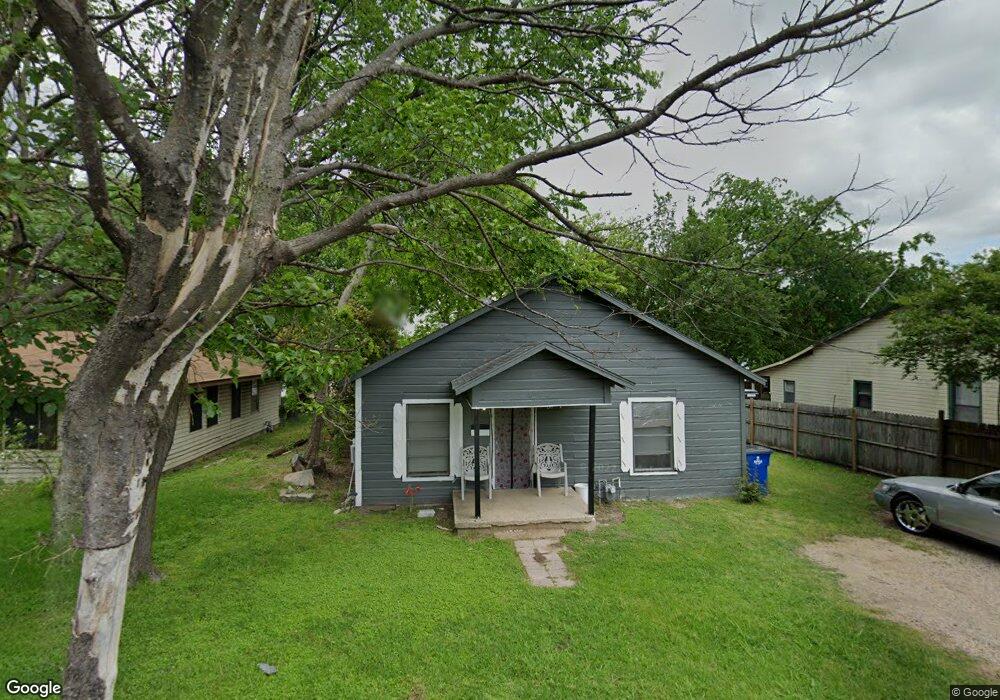808 N Breckenridge St, Ennis, TX 75119 - photo 1