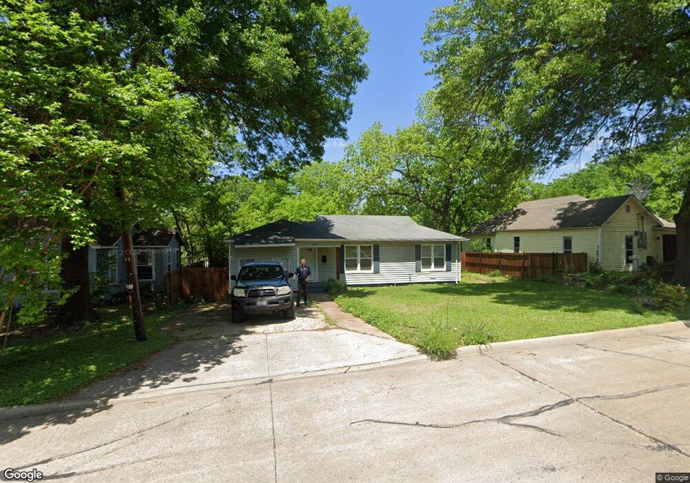 600 W Linden St, Ennis, TX 75119 - photo 1