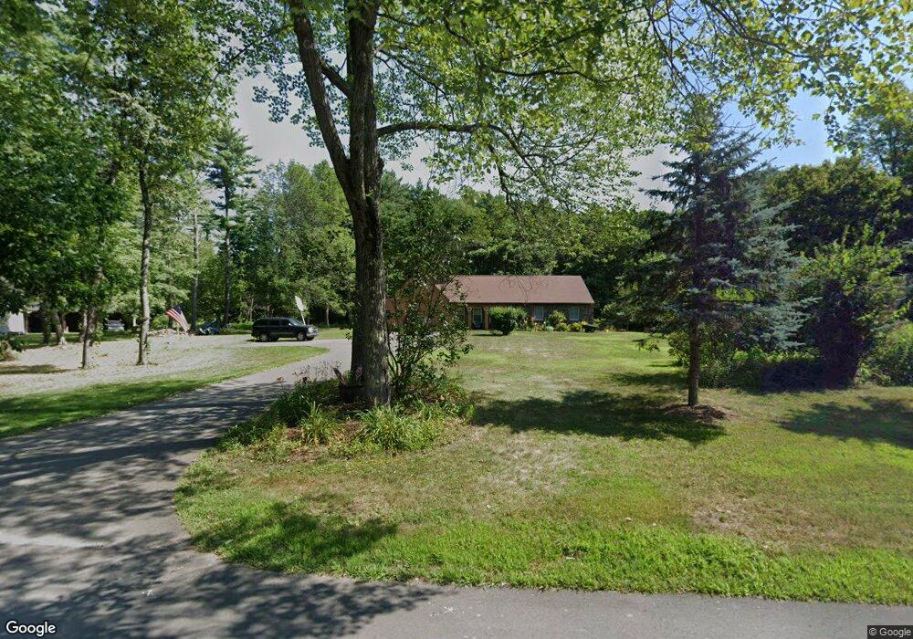 534 Market Hill Rd, Amherst, MA 01002 - photo 1