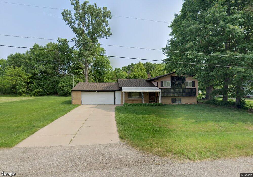 1295 E Cass Ave, Flint, MI 48505 - photo 1