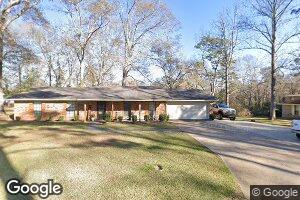107 Westover Dr, Hazlehurst, MS 39083