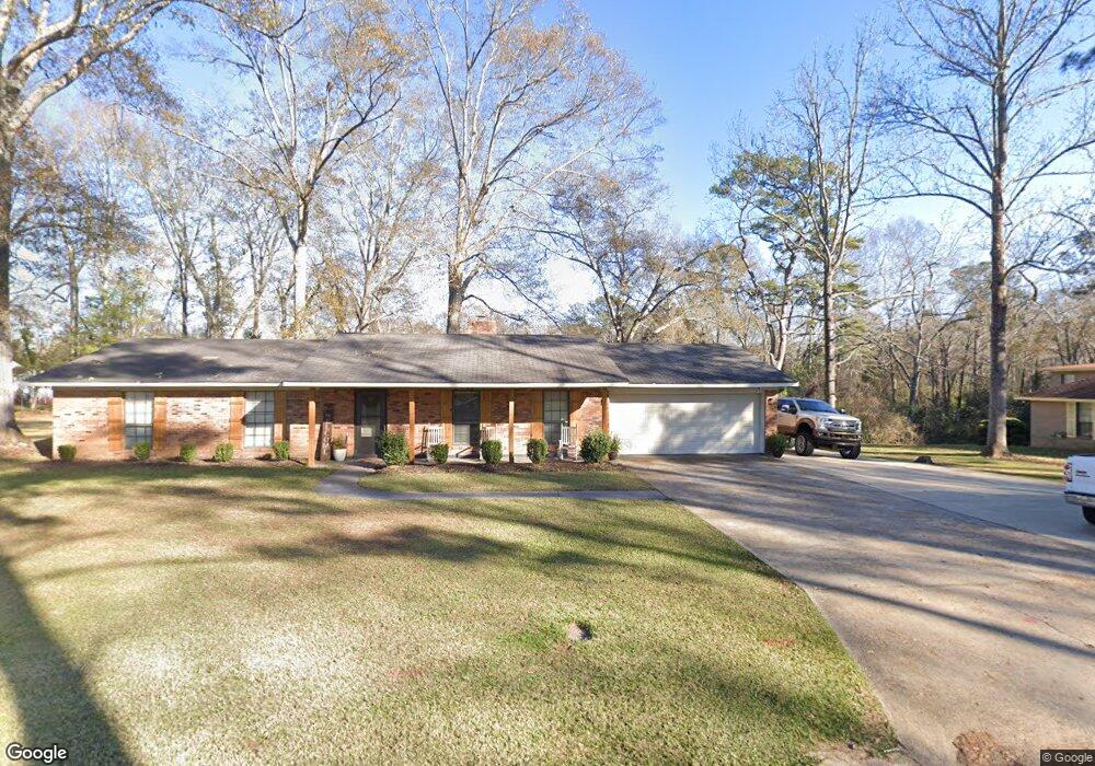 107 Westover Dr unit 1, Hazlehurst, MS 39083 - photo 1