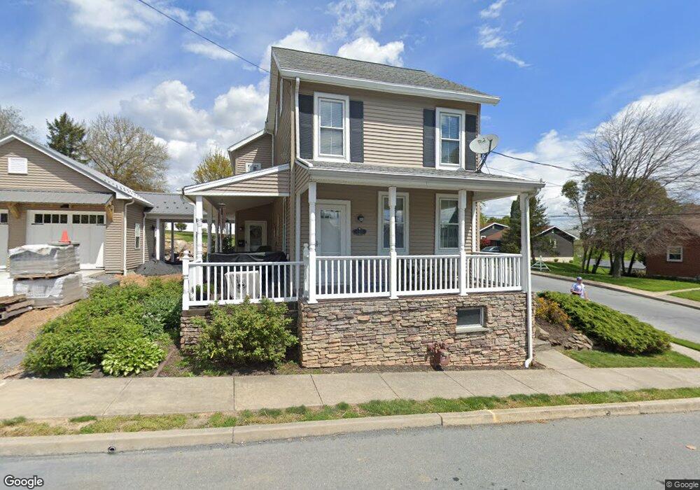 203 Chestnut St, Whitehall, PA 18052 - photo 1