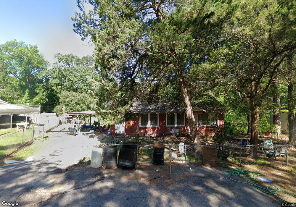 407 Forest Ave, Pineville, LA 71360 - photo 1