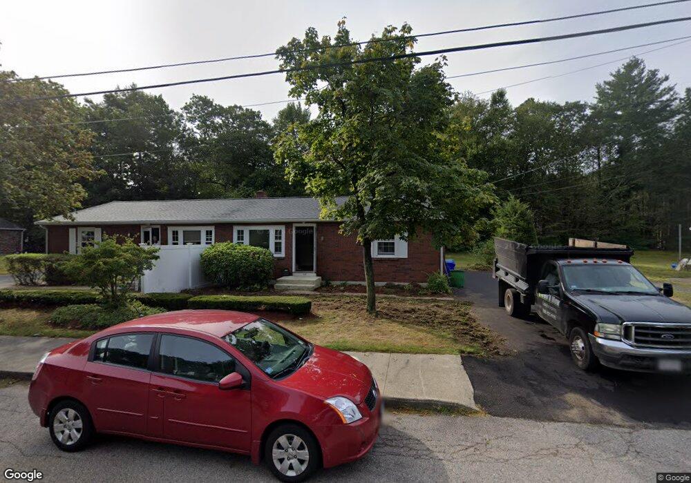 18-20 Cobb Dr, Rockland, MA 02370 - photo 1