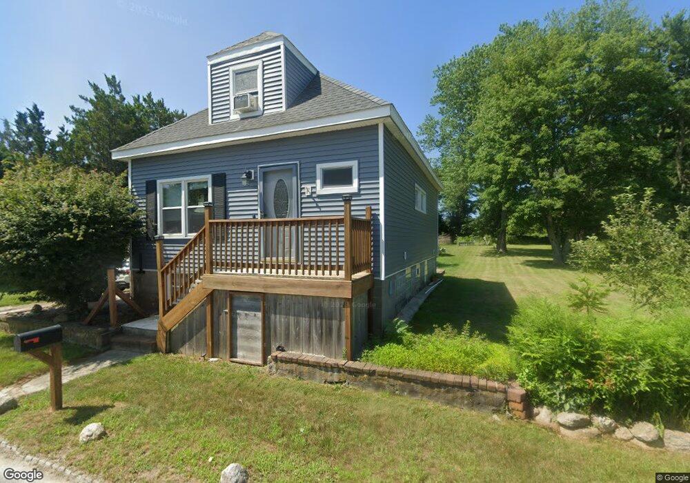 82 Narragansett Blvd, Fairhaven, MA 02719 - photo 1