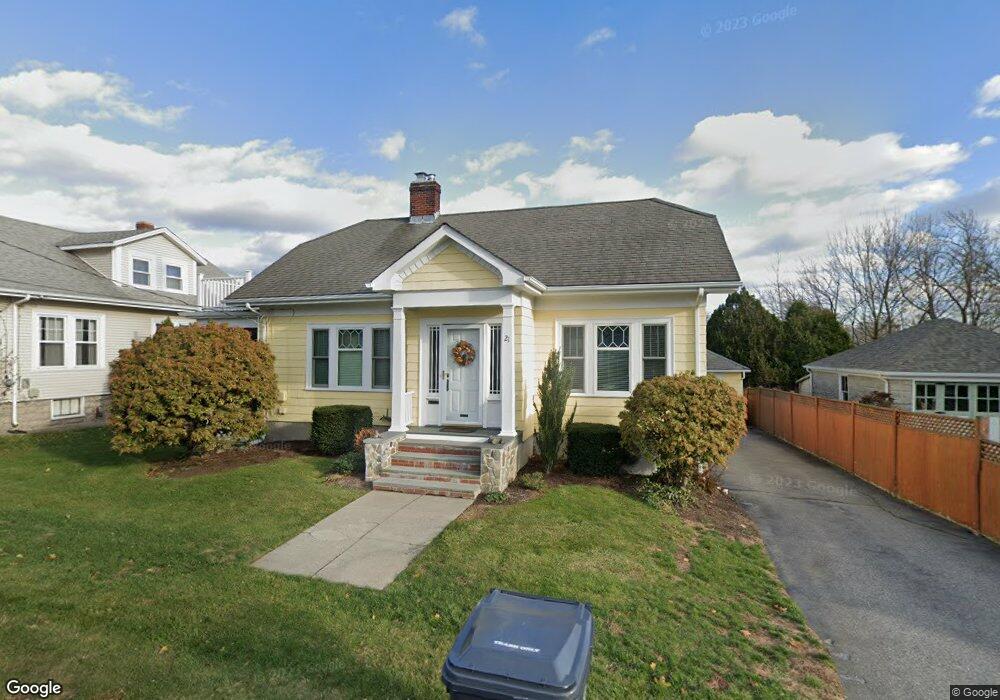21 Wendell St, Riverside, RI 02915 - photo 1