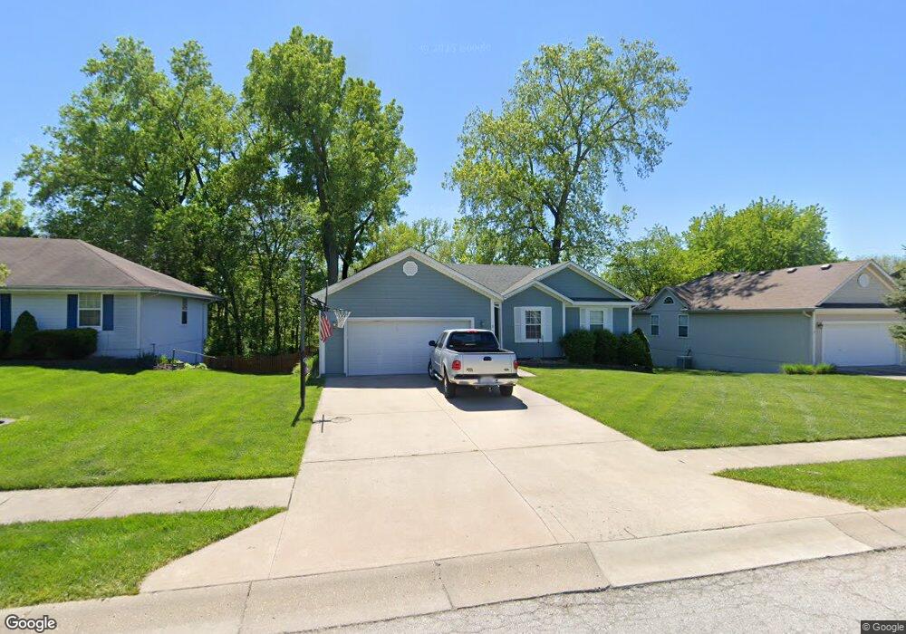 502 S Huntsman Blvd, Raymore, MO 64083 - photo 1