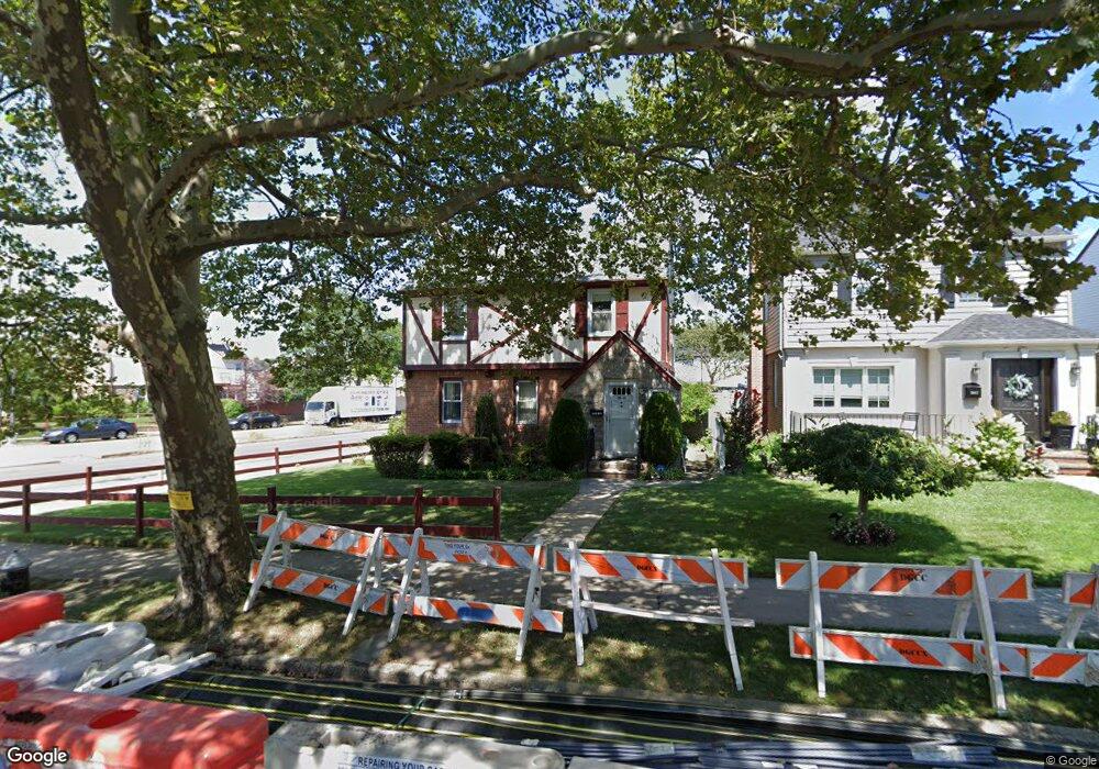 19903 24th Ave, Whitestone, NY 11357 - photo 1