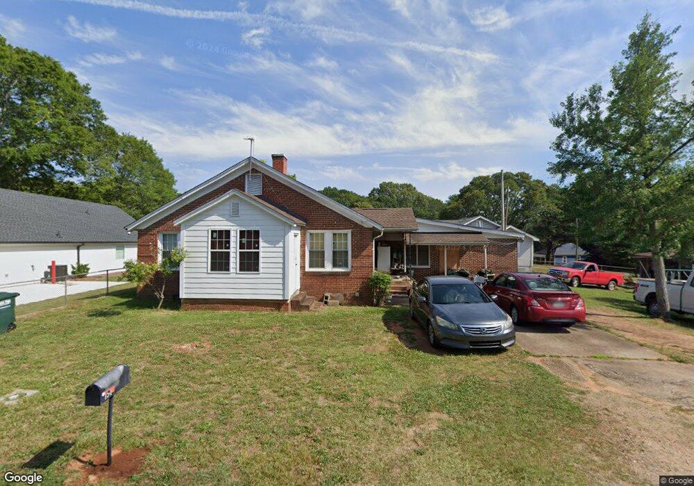 154 Harmony St, Commerce, GA 30529 - photo 1