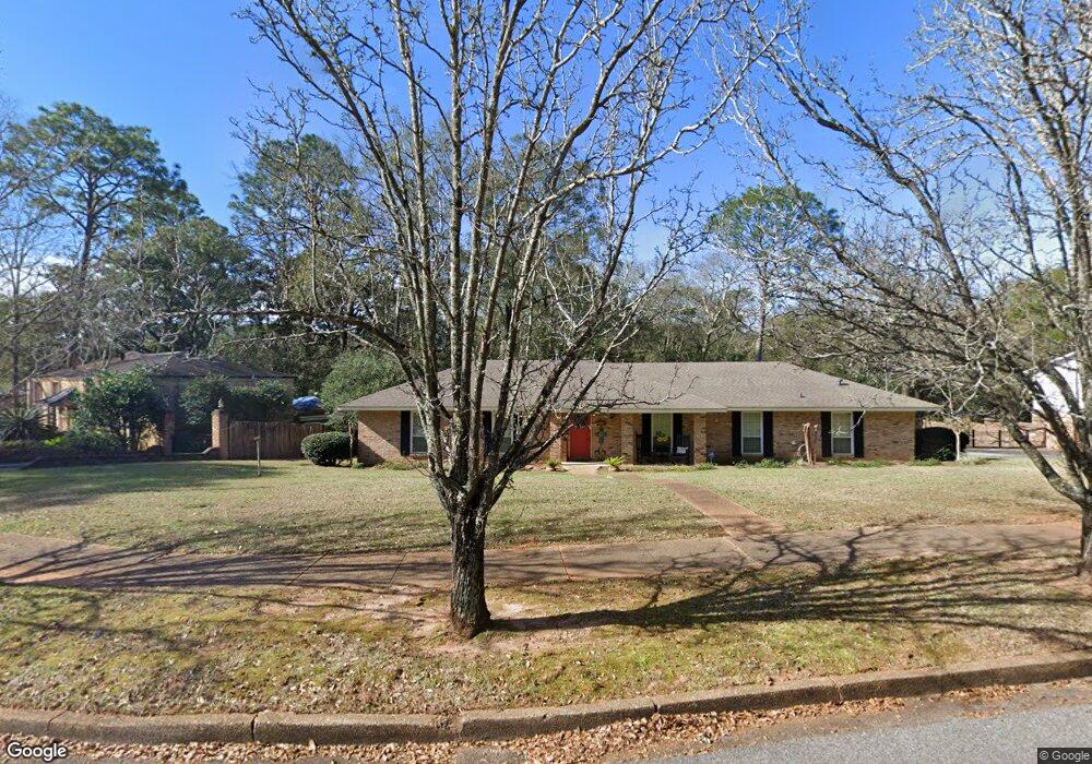 2308 Highpoint Dr E, Mobile, AL 36693 - photo 1