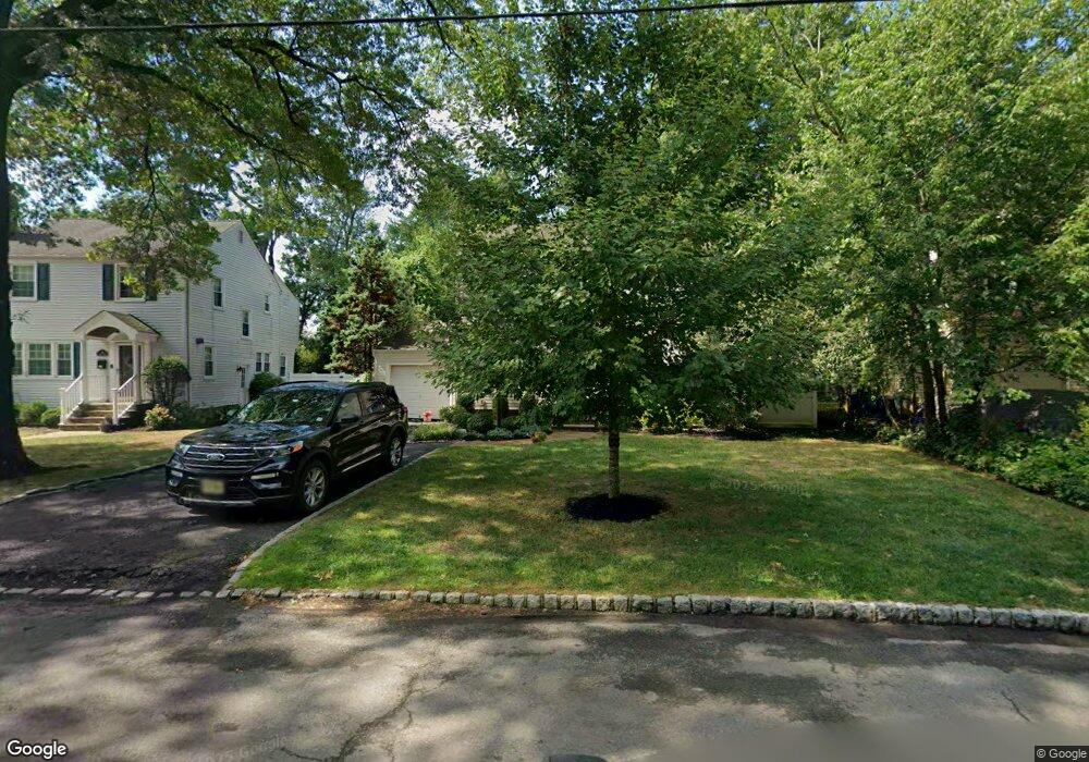 15 Concord Dr, Livingston, NJ 07039 - photo 1