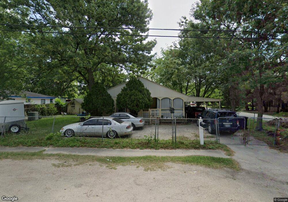 7802 Curry Rd, Houston, TX 77093 - photo 1