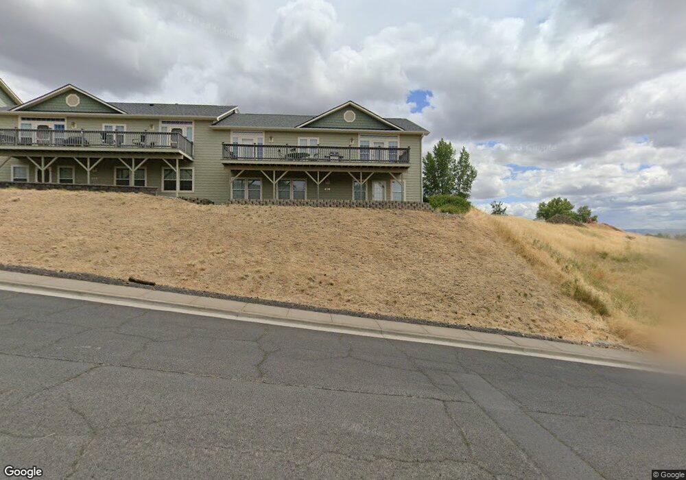 810 N Main St, Pendleton, OR 97801 - photo 1