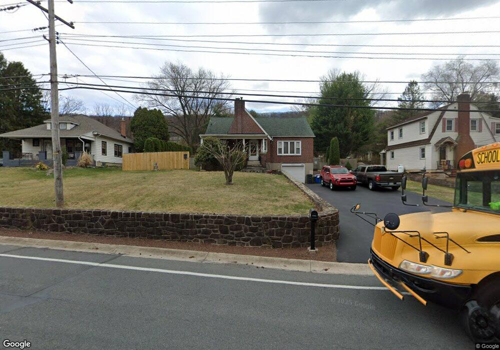 1010 Butter Ln, Reading, PA 19606 - photo 1