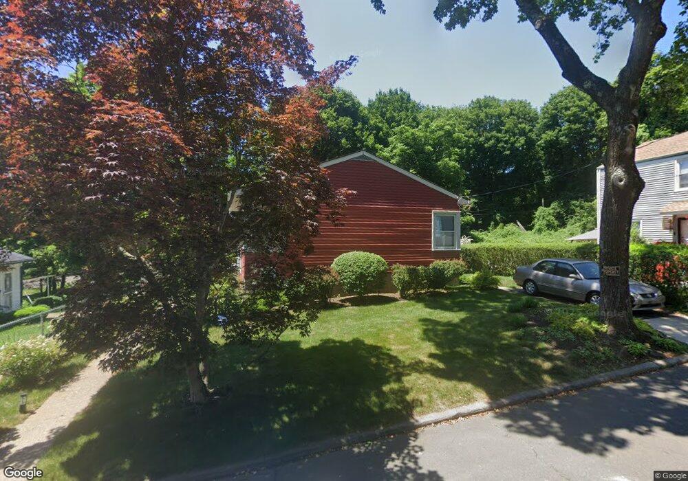 115 Rock Creek Rd, New Haven, CT 06515 - photo 1