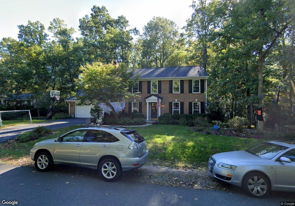11513 Running Cedar Rd, Reston, VA 20191 - photo 1