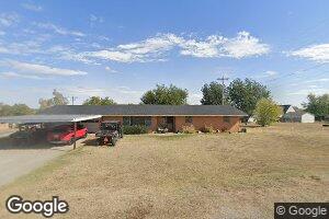 434 N 9th St, Mountain View, OK 73062