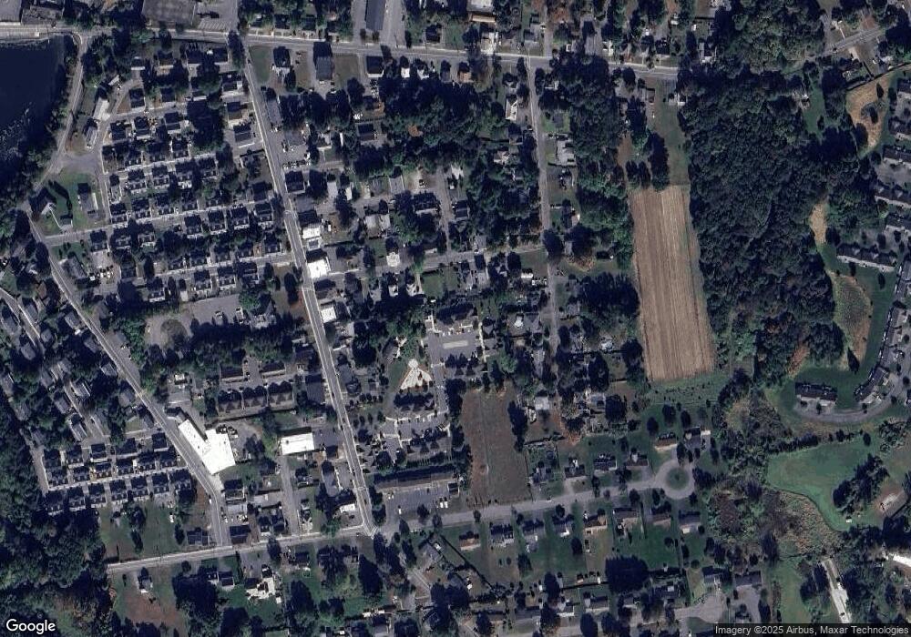 69 Parsons St, Easthampton, MA 01027 - photo 1