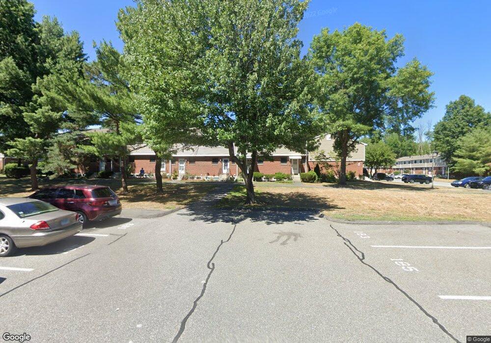 183 Hampton Ct, Newington, CT 06111 - photo 1