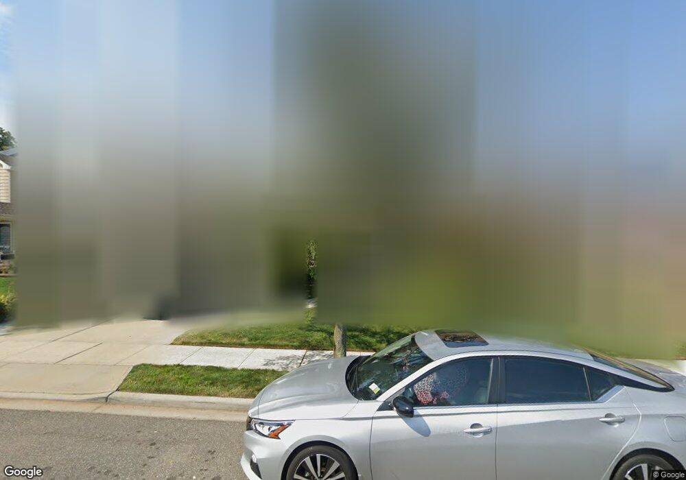 1040 Lorraine Dr, Franklin Square, NY 11010 - photo 1