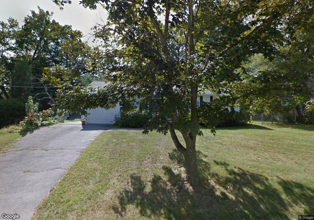 49 Elliott Dr, Lowell, MA 01852 - photo 1