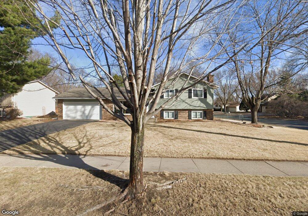 10500 Nathan Ln N, Maple Grove, MN 55369 - photo 1