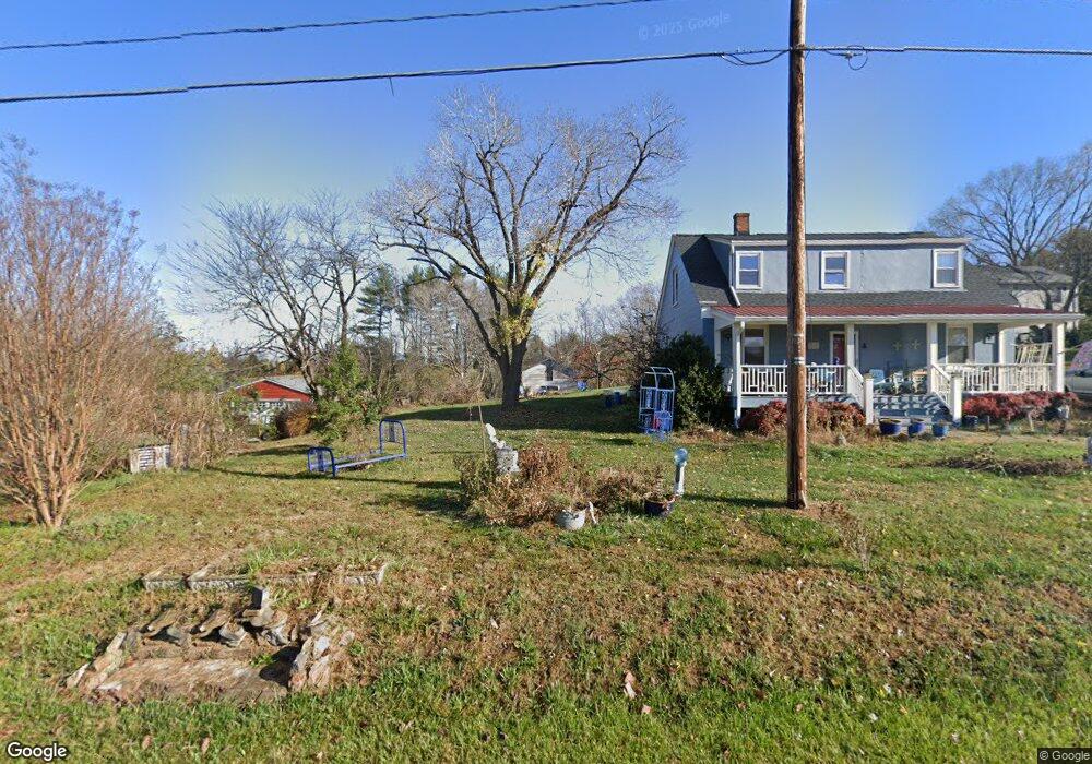 8548 Opal Rd, Warrenton, VA 20186 - photo 1