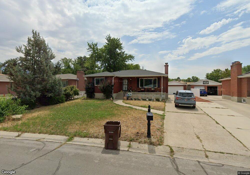 596 Connie Dr, Midvale, UT 84047 - photo 1