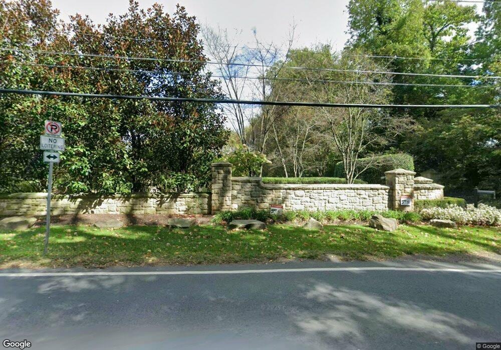 622 Chain Bridge Rd, McLean, VA 22101 - photo 1