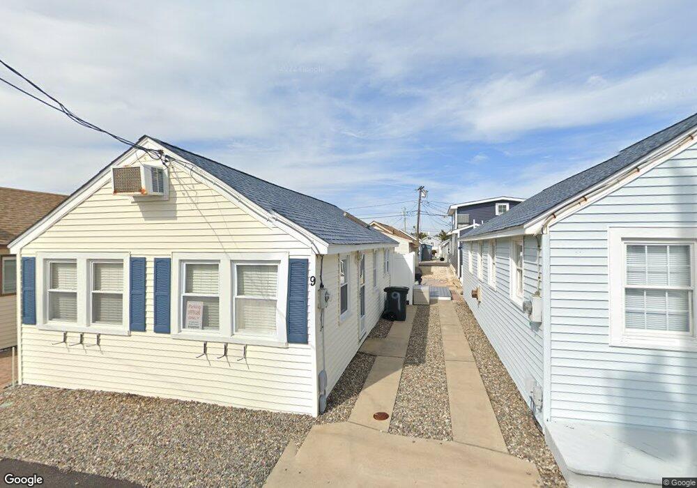 9 5th Ln, Seaside Park, NJ 08752 - photo 1