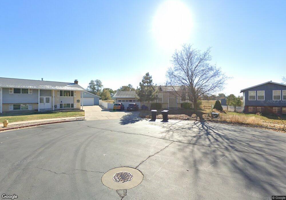 633 W 2575 N, Clinton, UT 84015 - photo 1