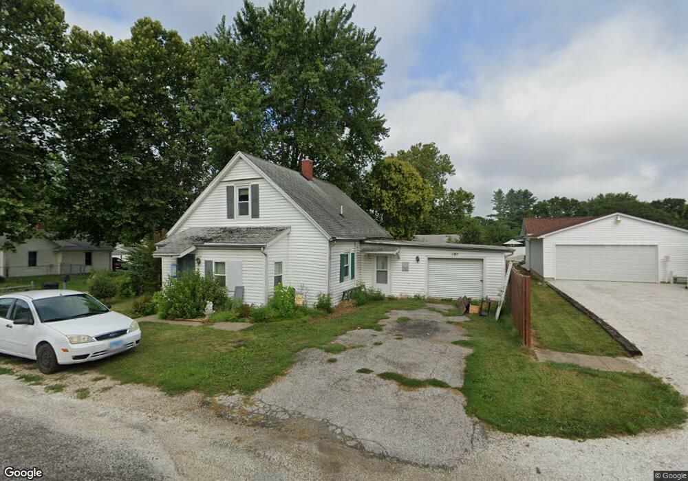 131 N Job St, Virginia, IL 62691 - photo 1