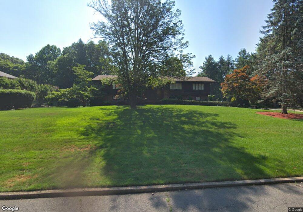 8 Arrowhead Dr, Upper Saddle River, NJ 07458 - photo 1