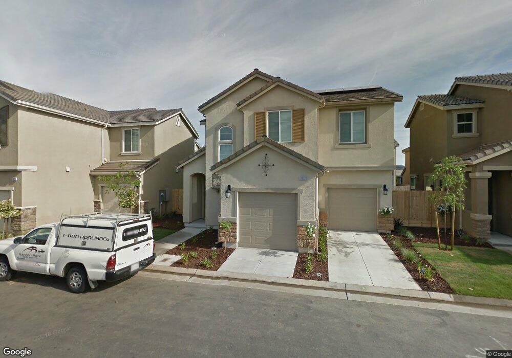 3029 Mount Rainier Ln, Clovis, CA 93619 - photo 1