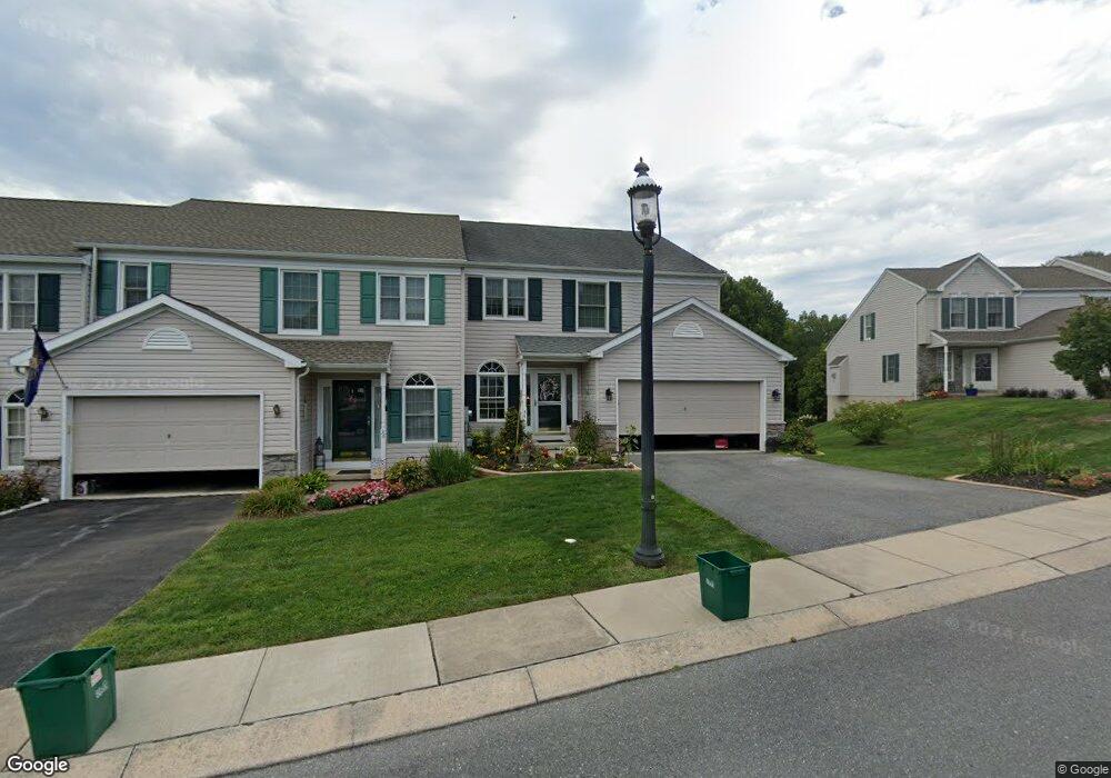 34 Creekside Dr, Millersville, PA 17551 - photo 1