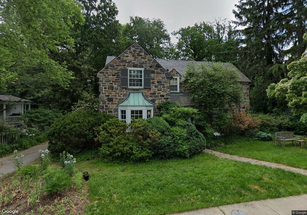 5501 Huntley Square, Baltimore, MD 21210 - photo 1