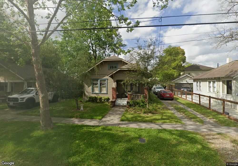 715 E 18th St, Houston, TX 77008 - photo 1