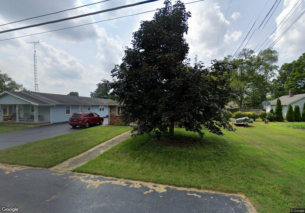 32 S Cherry St, Columbus, IN 47201 - photo 1