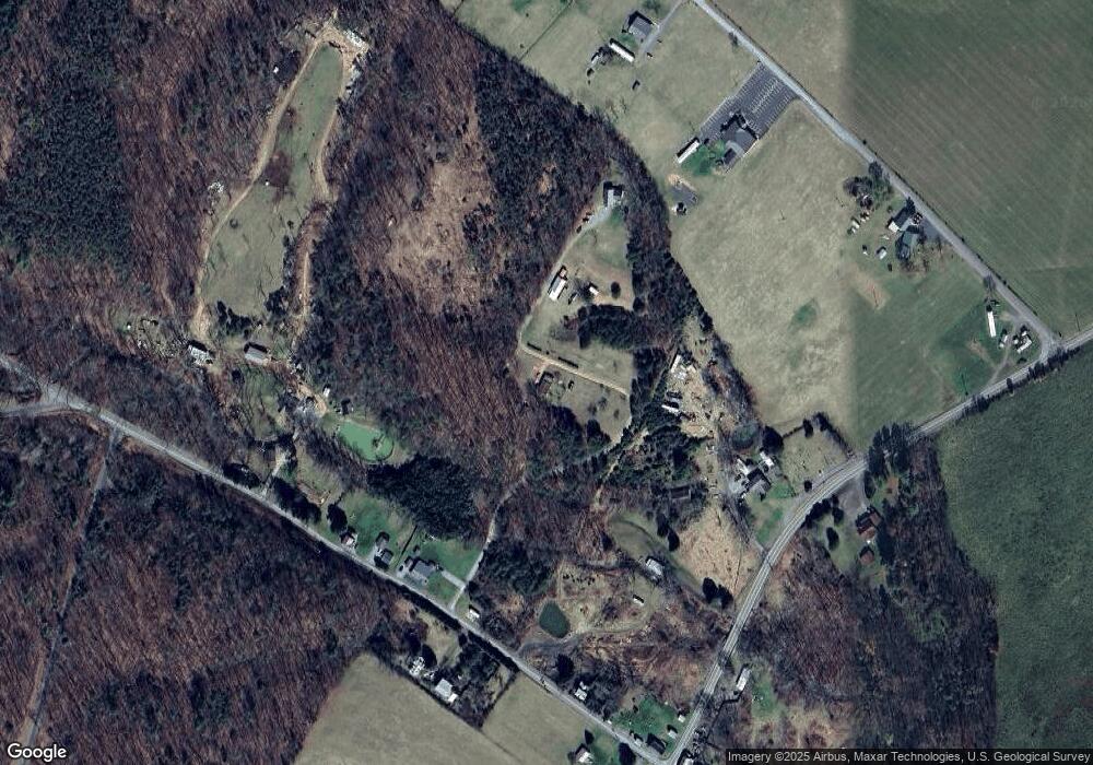 207 Abundance Ln, Hedgesville, WV 25427 - photo 1