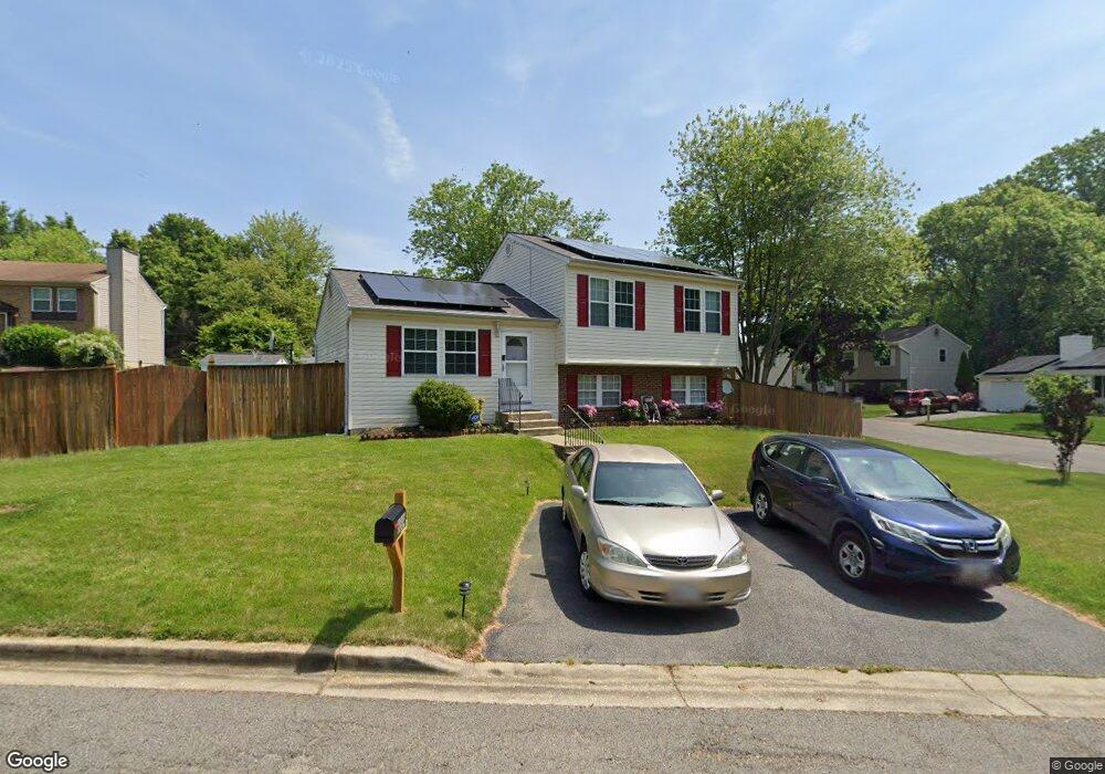 8804 Rosanne Ct, Clinton, MD 20735 - photo 1