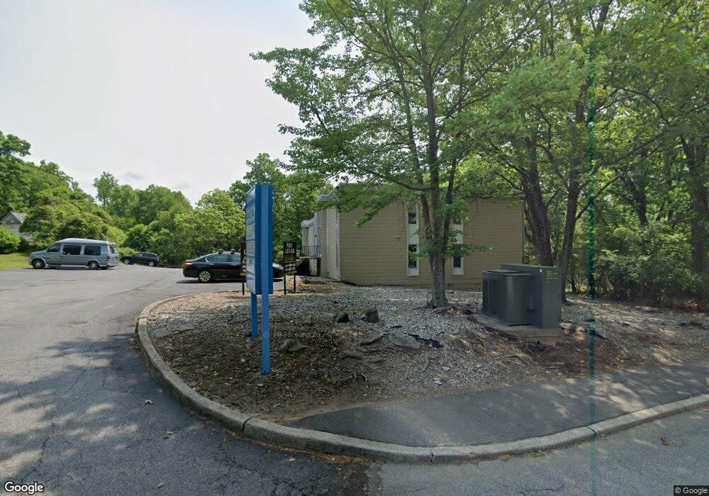 261 Mountainview Ave unit 8, Nyack, NY 10960 - photo 1