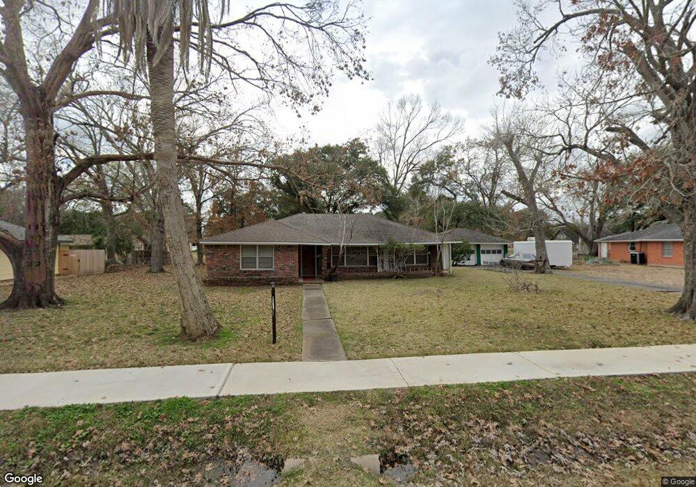 1014 Wilson Dr, Rosenberg, TX 77471 - photo 1