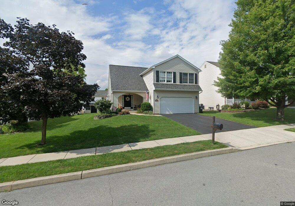1802 Chateau Place, Easton, PA 18045 - photo 1